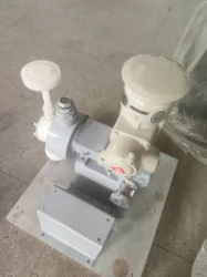 others-pump-2